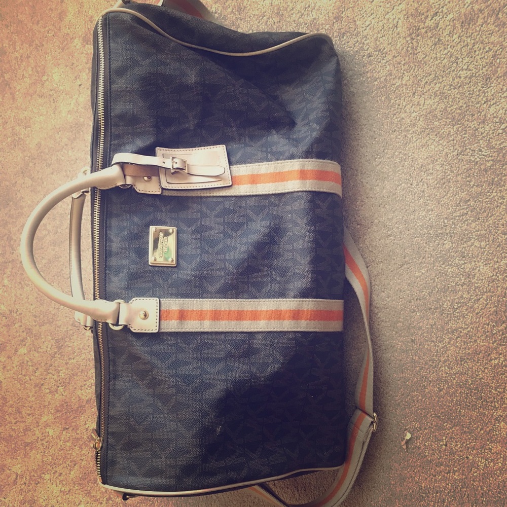 MK Duffle bag